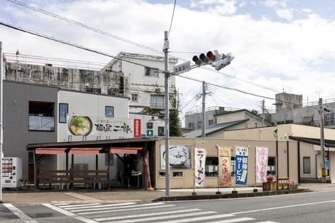 黒豚レトロピカル                             肉肉盛り 本枯れ節添え